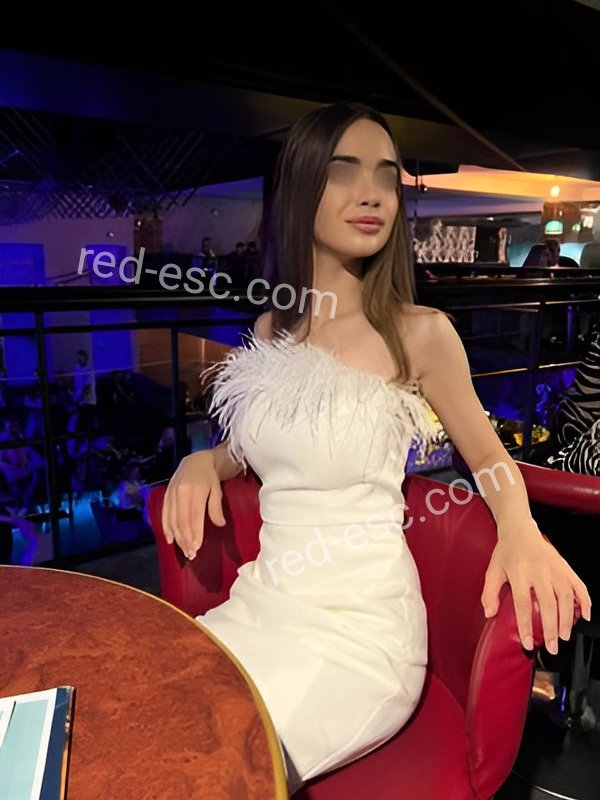 Клео — Темрюк
